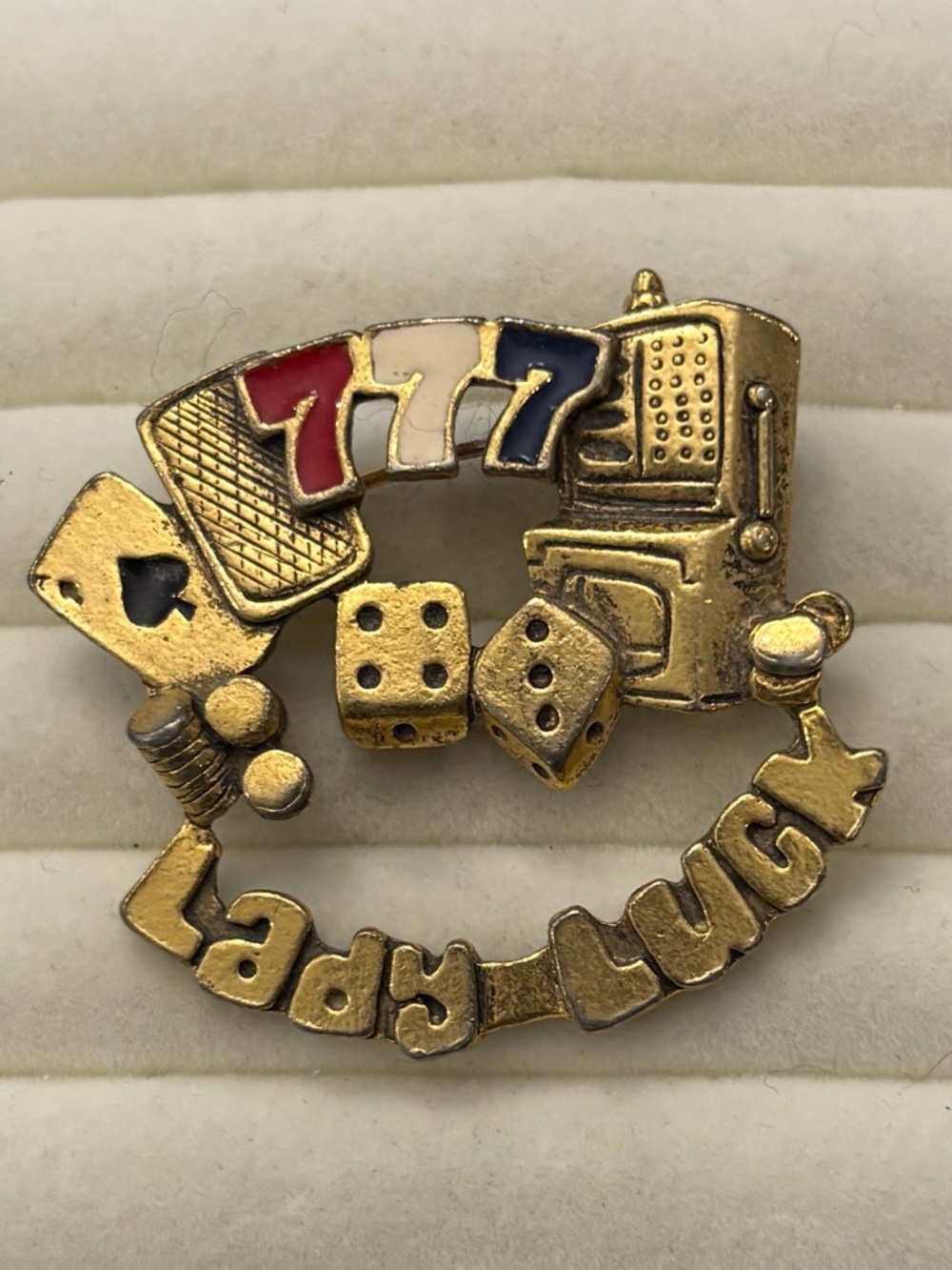 Lady Luck Pin Brooch Gold Tone Casino Dice Slots Cards Fashion Jewelry Unisex